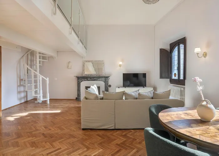 Lägenhet Palazzo Galli Tassi Collection - Loft 2 Florens